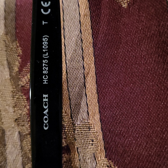 Coach polarize gorgeous black coach  polarized sunglasses  case papers - Picture 3 of 5